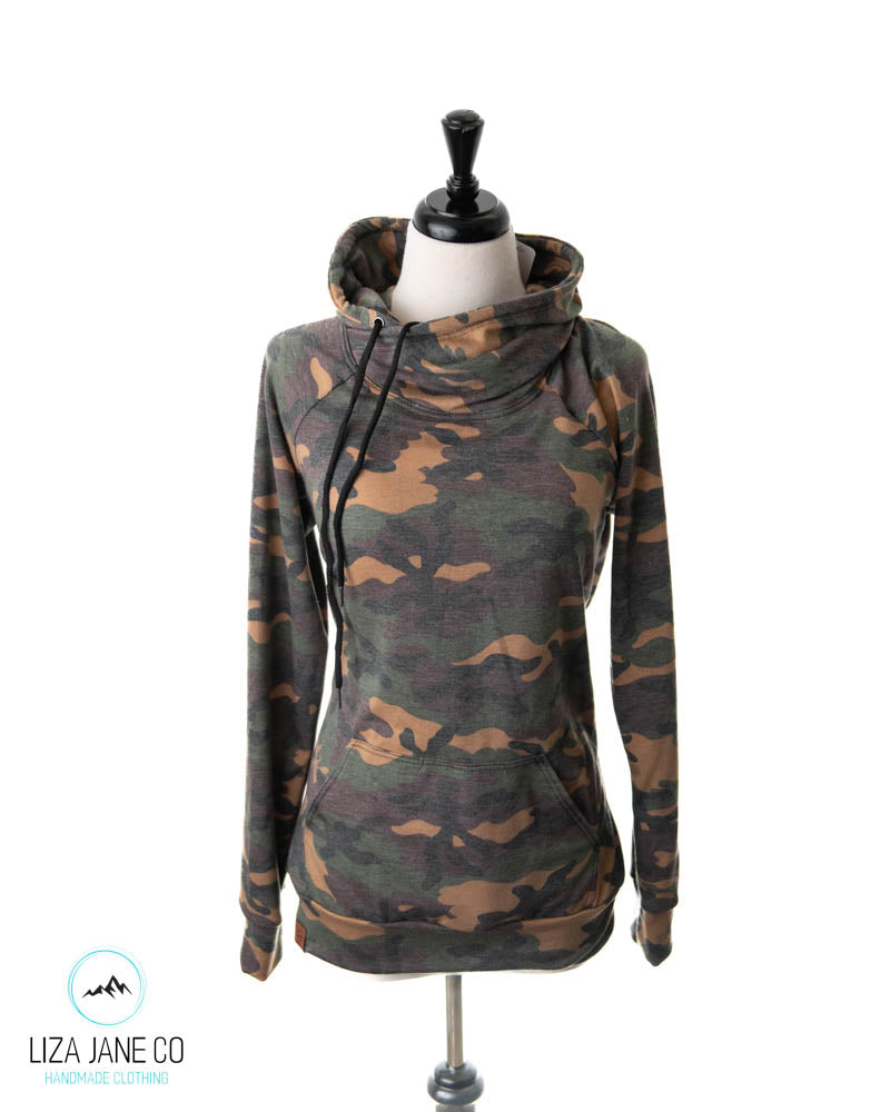 Women's Hoodie | Brown Camo {X-Large}