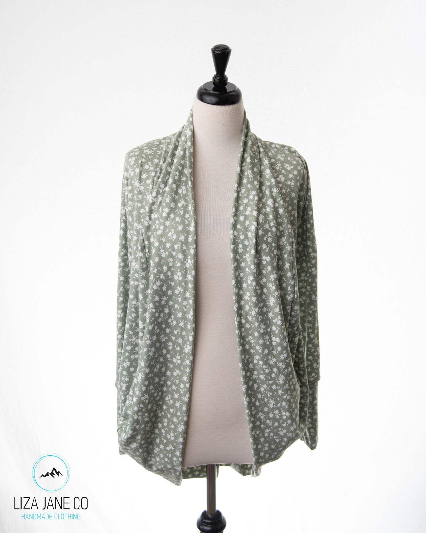 Women's Cocoon Cardigan | White floral on Sage