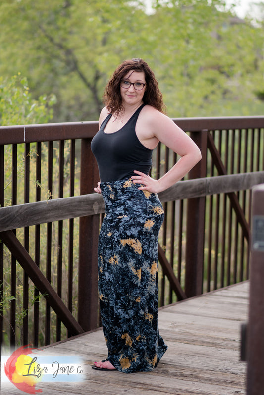 Women's Skirt | Sunflower on Black Tie Dye Maxi Skirt {X-Large}