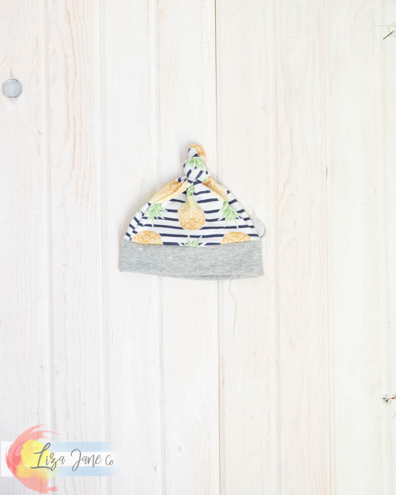 3 Month | Knotted Beanie