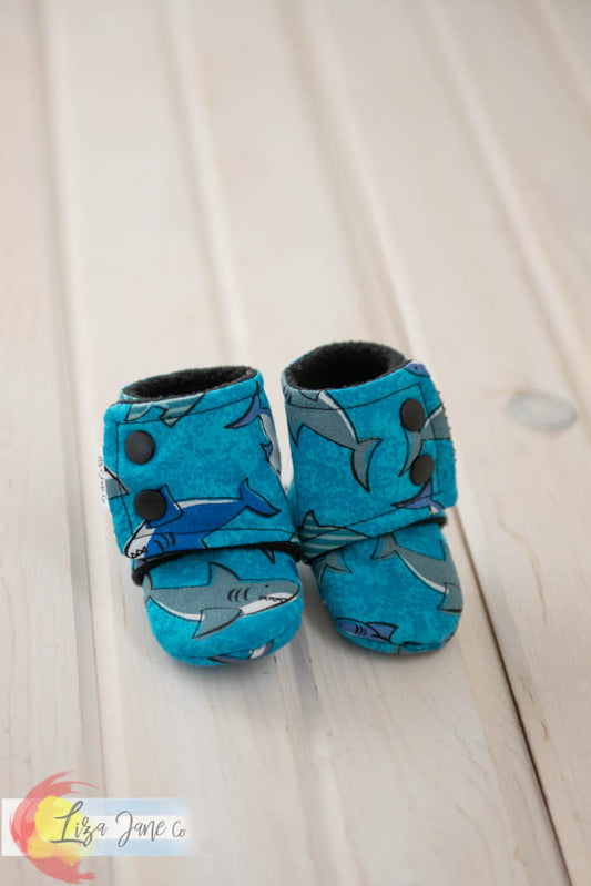 Stay-on Baby Booties |  Sharks on Blue