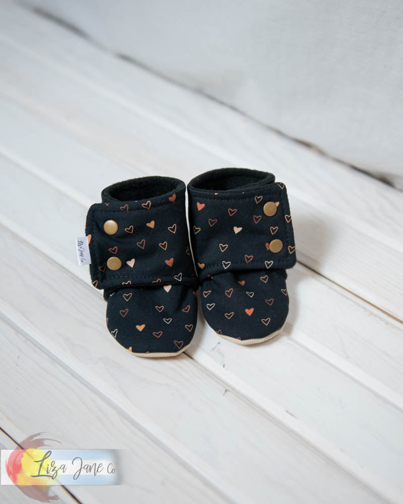 Stay-on Baby Booties |  Gold Hearts on Black
