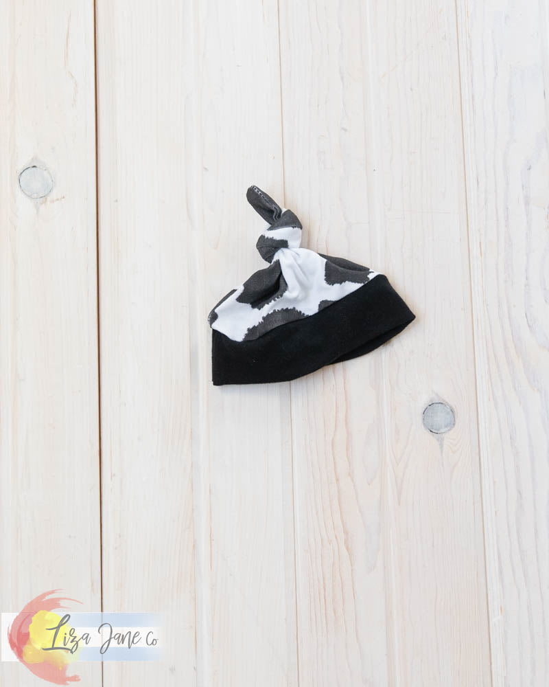 3 Month | Knotted Beanie