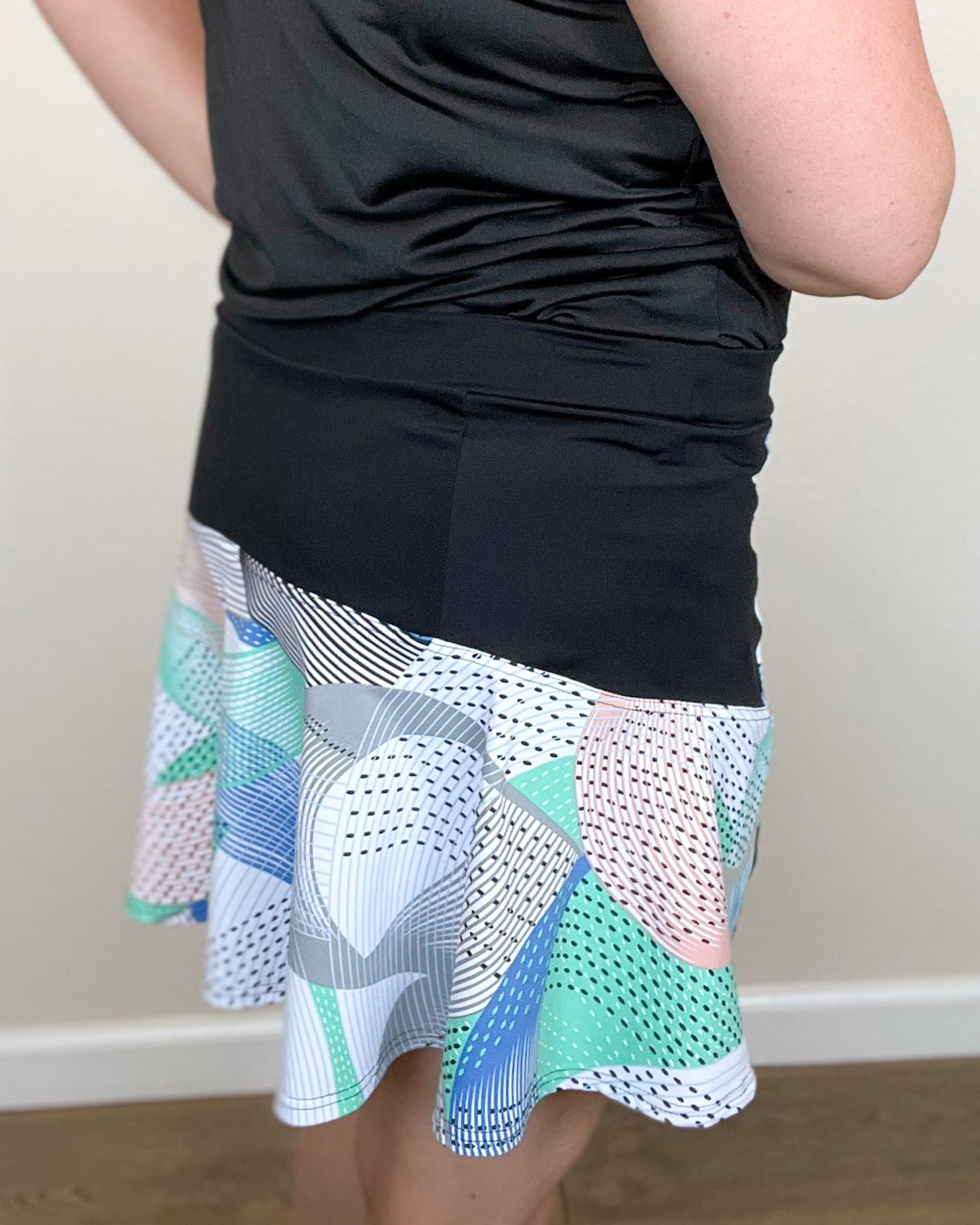 X-Large Geometric - Flare Golf Skort