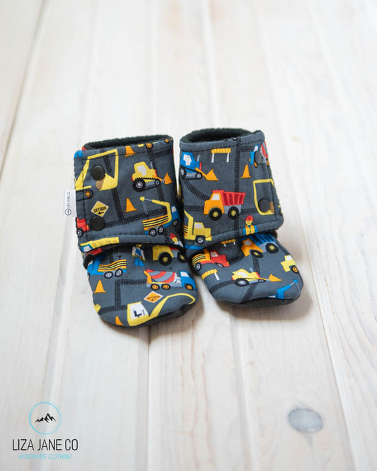 Stay-on Baby Booties | Construction on Grey