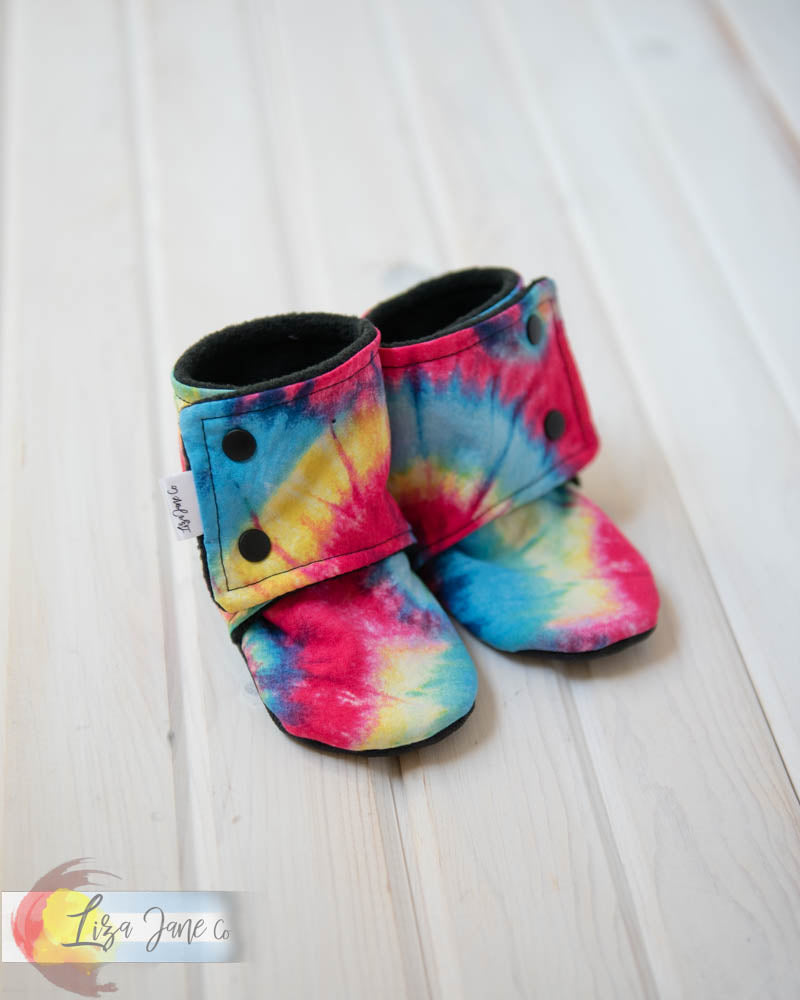 Stay-on Baby Booties |  Tie Dye