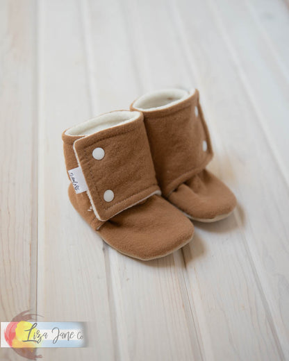Stay-on Baby Booties |  Tan and White