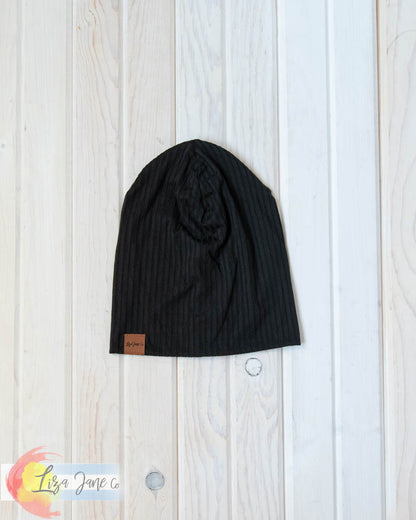 Slouchy Beanie - Black Ribbed