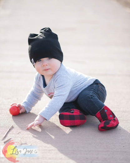 Stay-on Baby Booties |  Camping/mountains on Navy