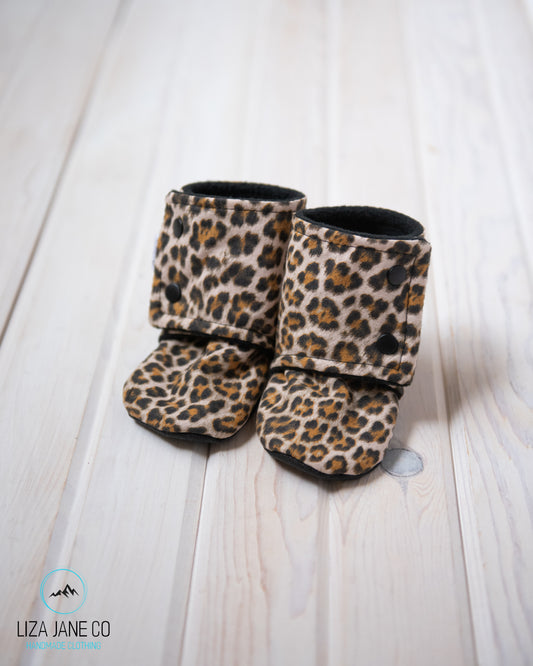 Stay-on Baby Booties |  Leopard Print
